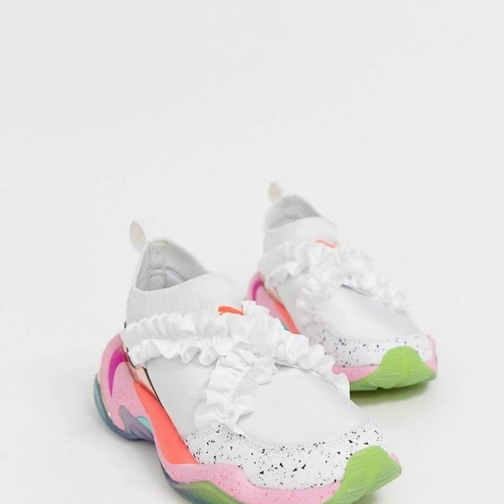 Sophia Webster Pumas